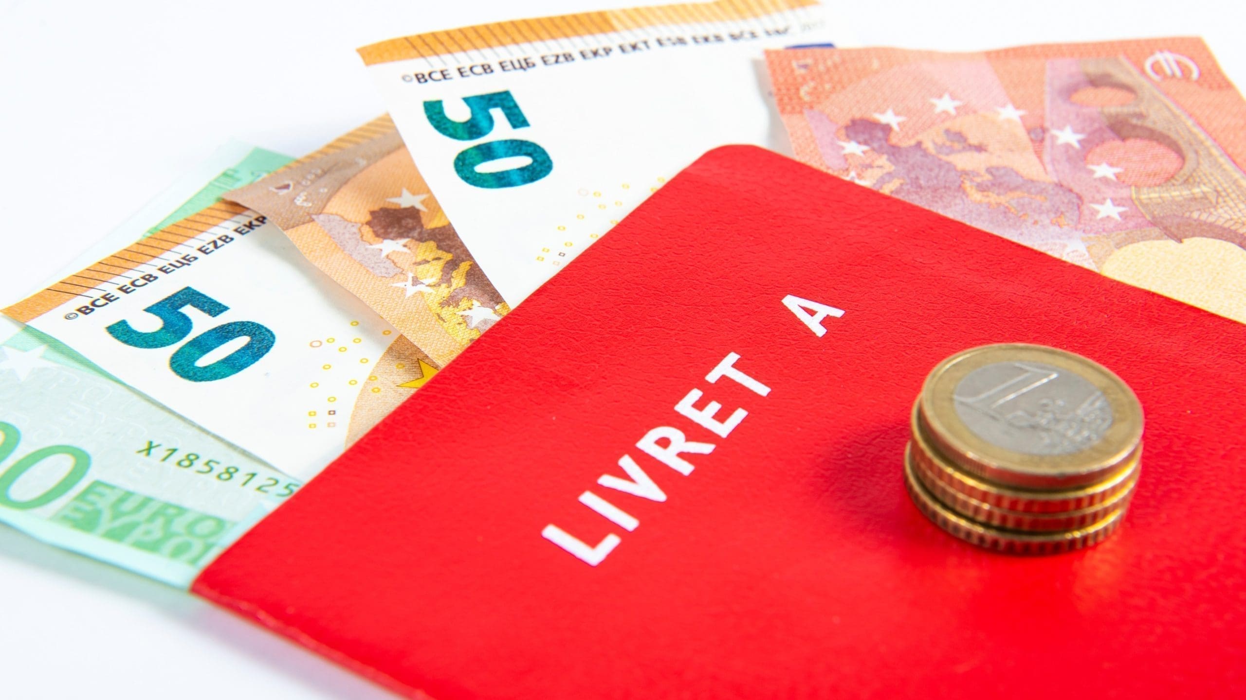 découvrez les intérêts des placements d'épargne comme le livret a, le plan épargne logement (pel) et le livret d'épargne populaire (lep). comparez leurs rendements, avantages fiscaux et choisissez la meilleure option pour faire fructifier votre épargne.