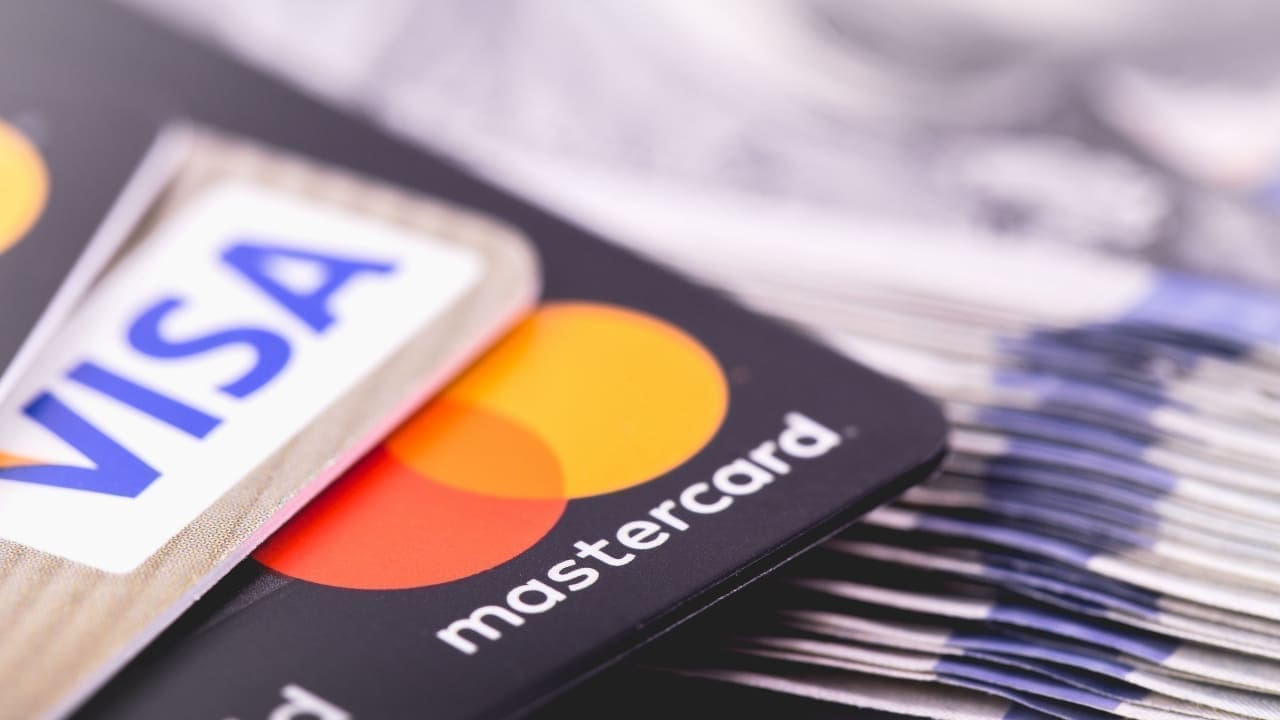 découvrez les meilleures cartes de crédit 2025 : comparatif, avis et conseils pour choisir la carte adaptée à vos besoins et maximiser vos avantages financiers cette année.
