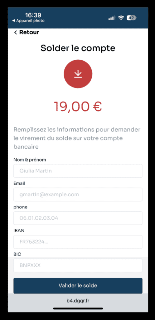 découvrez comment utiliser les cartes de transfert de solde en 2025 pour économiser sur vos dettes, profiter de taux d'intérêt réduits et gérer efficacement vos finances.