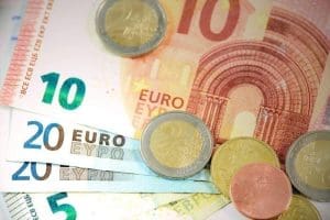 découvrez quelles sont les limites d'épargne à respecter pour bénéficier de l'apl et comment ces plafonds peuvent impacter votre aide au logement en france.