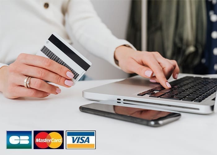 découvrez tout ce qu'il faut savoir sur le paiement en banque : méthodes, sécurité, frais et conseils pour optimiser vos transactions bancaires au quotidien.