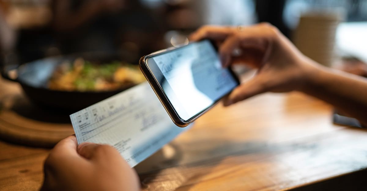 découvrez pourquoi les chèques de 250 $ ne sont pas disponibles, les alternatives possibles et les conseils pour gérer vos paiements efficacement en 2024.