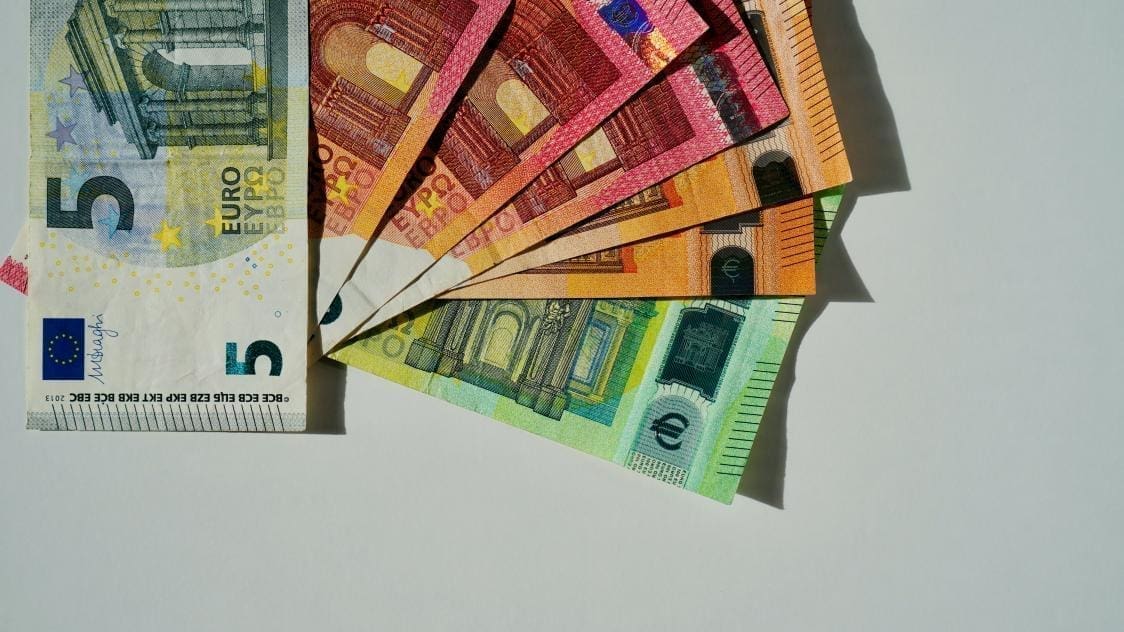 découvrez le rendement du livret d'épargne populaire (lep) pour 2025 : taux d'intérêt, prévisions, évolutions, conditions d'accès et conseils pour optimiser votre épargne en toute sécurité.