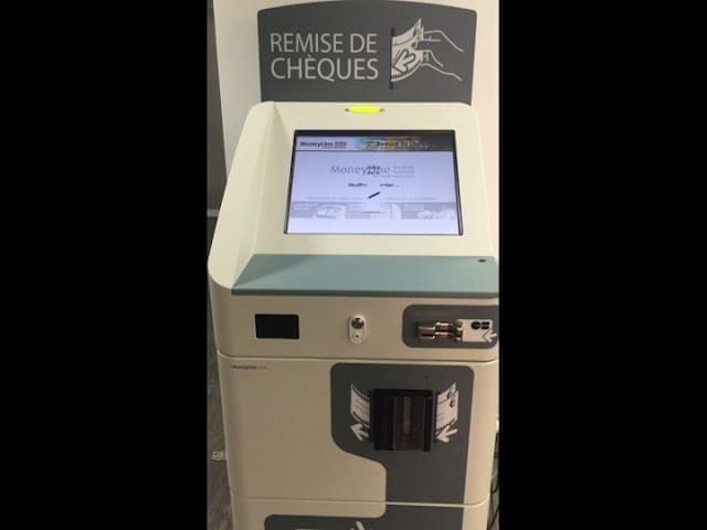 effectuez des dépôts de chèques facilement et rapidement grâce au service de dépôt de chèques mobile. simplifiez vos opérations bancaires en scannant vos chèques depuis votre smartphone, où que vous soyez !