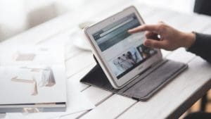 découvrez comment sécuriser vos virements bancaires en ligne grâce à nos conseils pratiques et solutions efficaces pour protéger vos transactions financières contre la fraude.