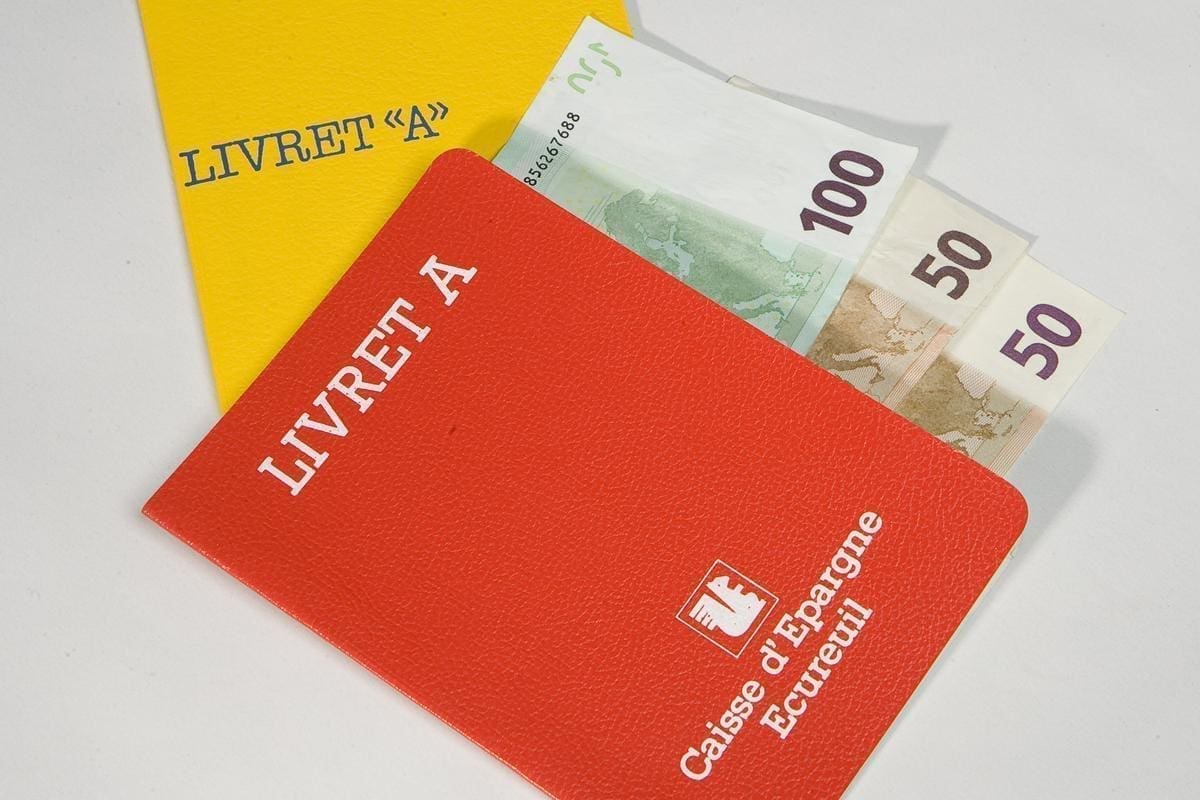 découvrez les différences entre le lep et le livret a pour mieux choisir votre solution d'épargne : plafonds, taux d'intérêt, conditions d’accès et avantages.