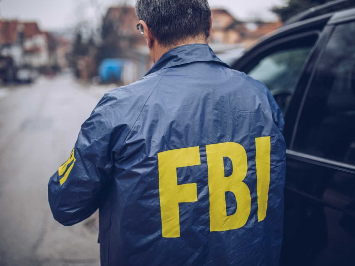 découvrez tout ce qu'il faut savoir sur les appels du fbi : procédures, numéros importants, conseils pour reconnaître une vraie communication du fbi et comment réagir en cas d'appel suspect.