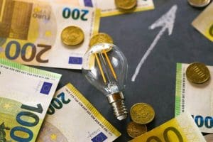 découvrez tout ce qu'il faut savoir sur le chèque soutien de novembre : conditions d'éligibilité, démarches pour en bénéficier et montant de l'aide en 2024.