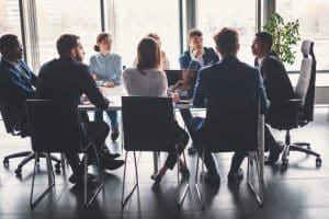 découvrez les clés pour un comité de direction innovant et performant, alliant stratégie, collaboration et leadership pour réussir.