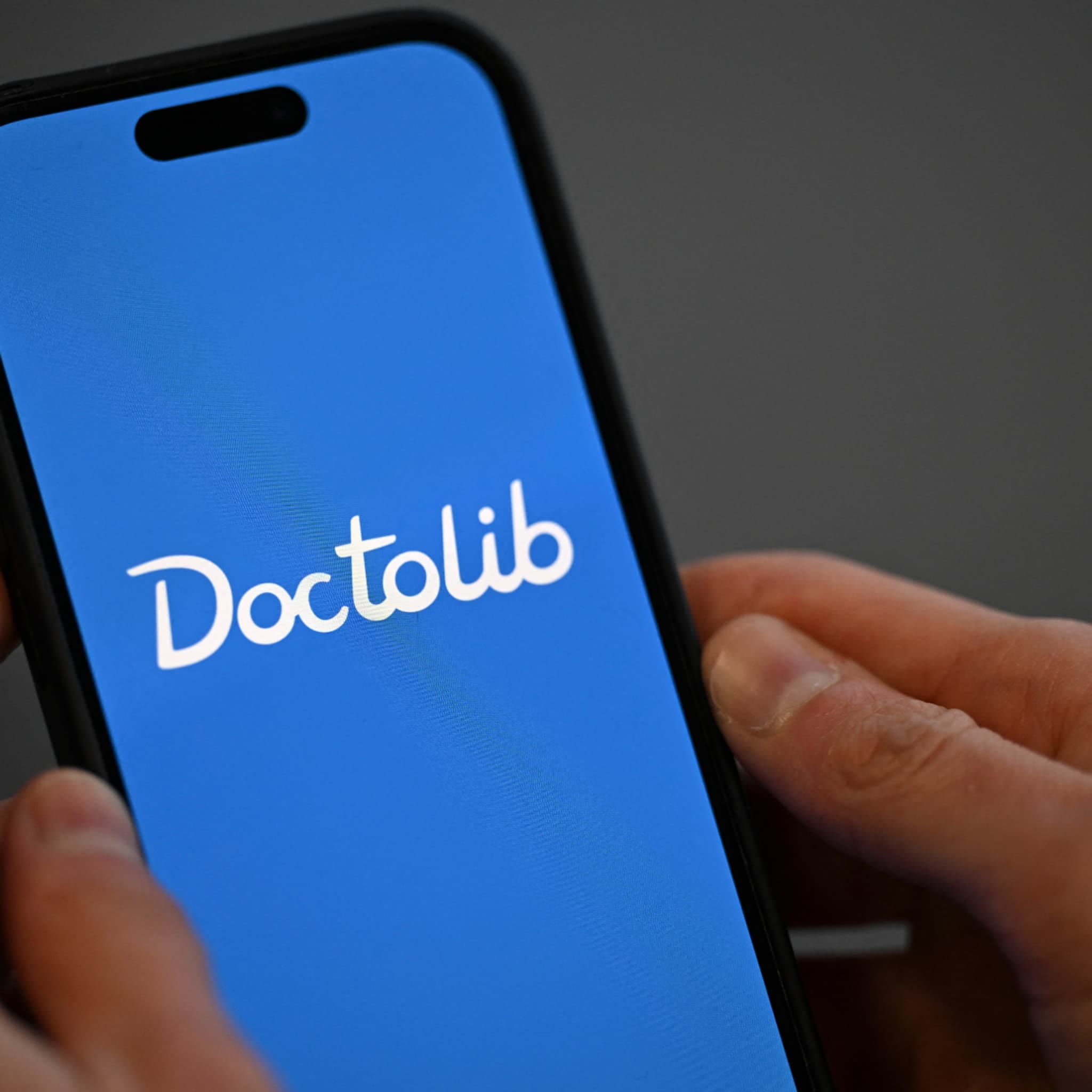 découvrez comment éviter les escroqueries liées aux faux remboursements sur doctolib et protégez vos informations personnelles.
