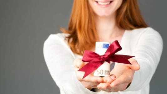 découvrez comment des millions de français bénéficient d'un remboursement fiscal dès janvier. toutes les informations clés pour optimiser votre fiscalité rapidement.