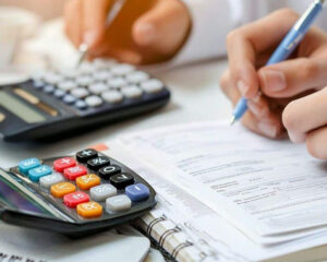 Relevé bancaire affichant un prélèvement libellé forf p stat web